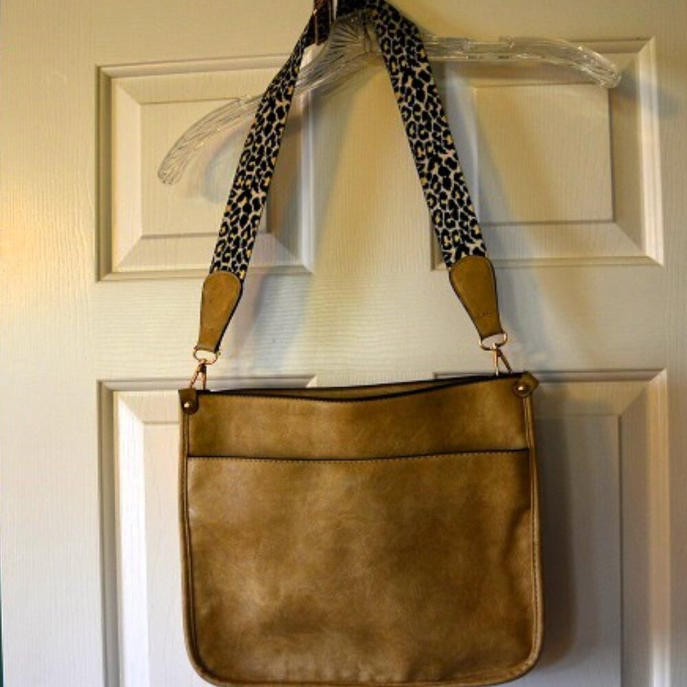 Camel Bag - Picture 5 of 8